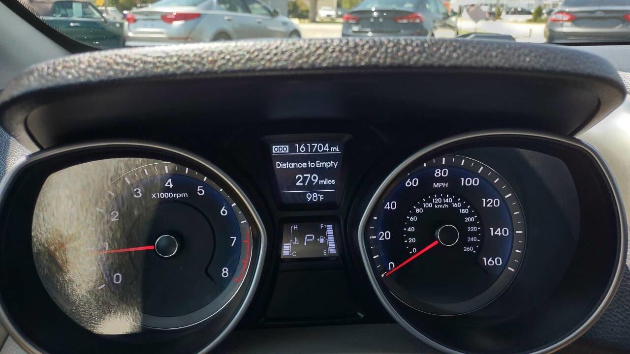 Used 2014 Hyundai Elantra GT image 18