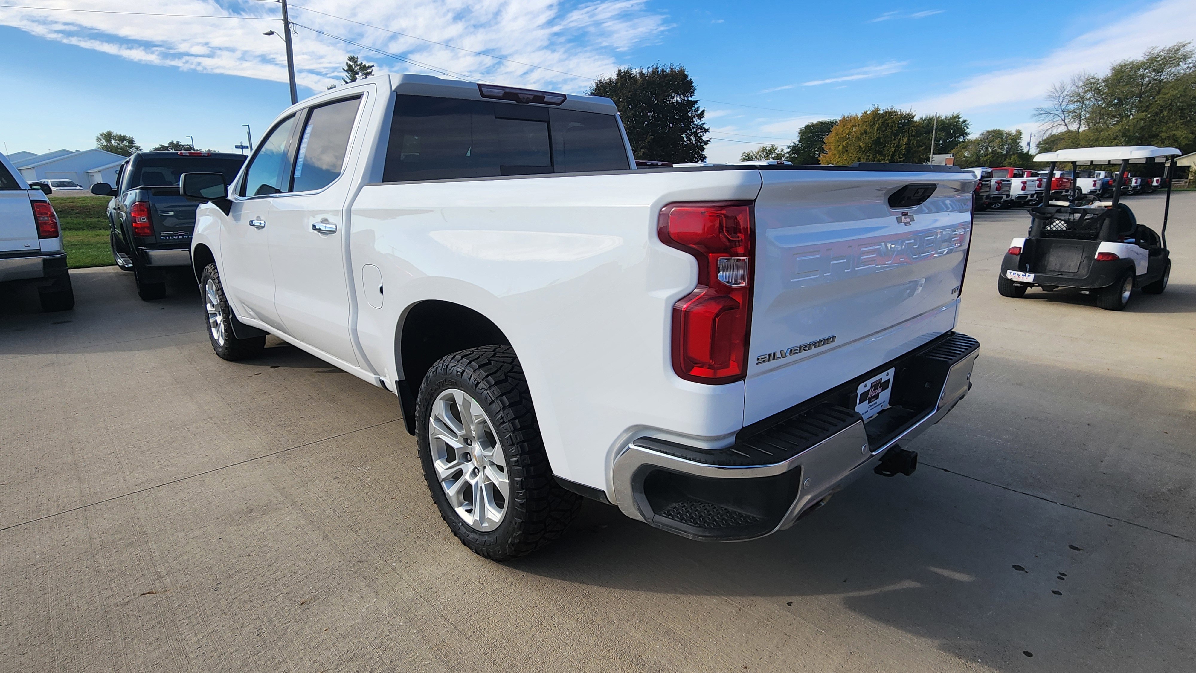 Certified 2023 Chevrolet Silverado 1500 LTZ w/ Technology Package image 8
