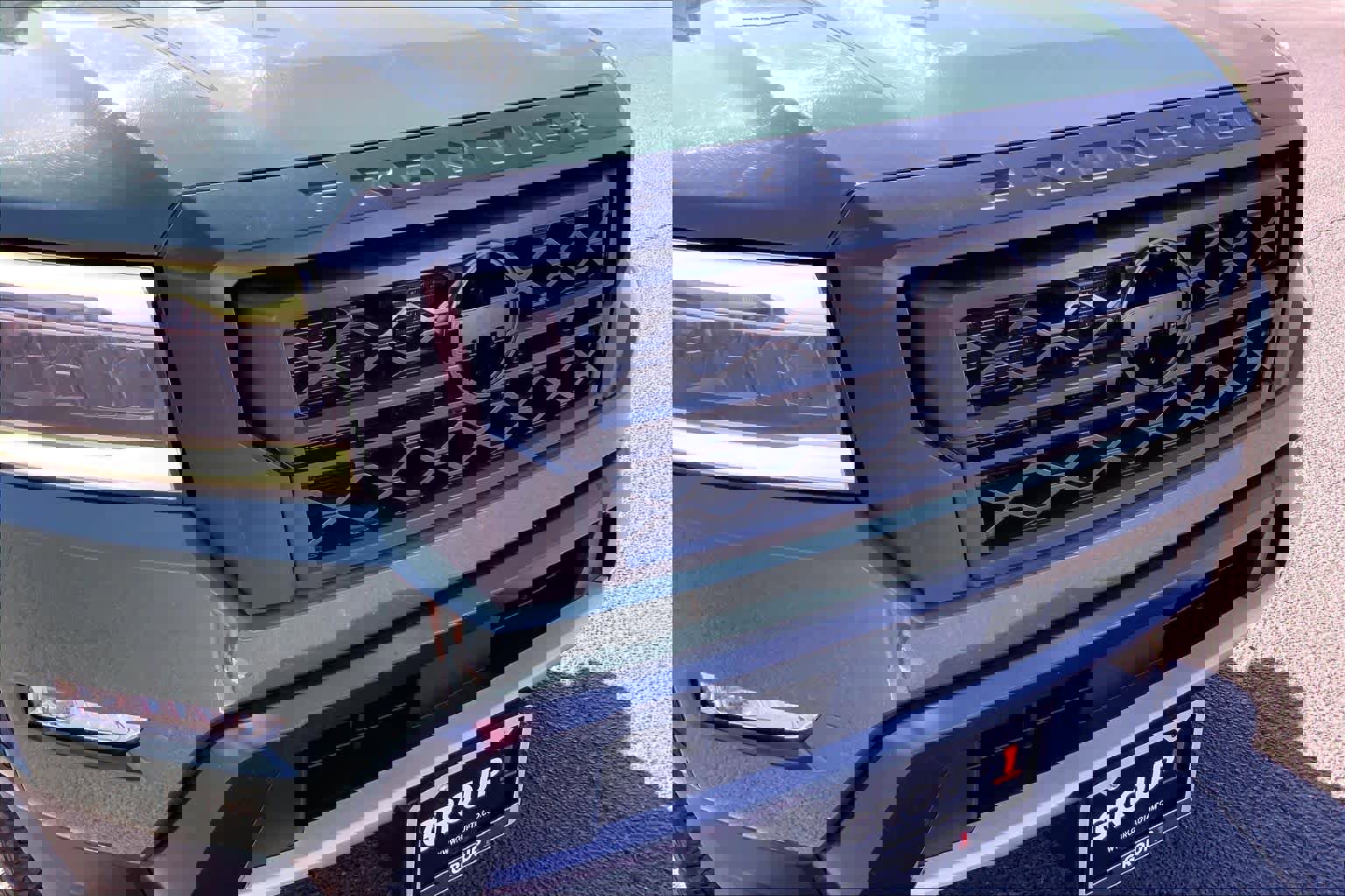 Used 2022 Nissan Frontier Pro-X w/ Technology Package RWD image 30