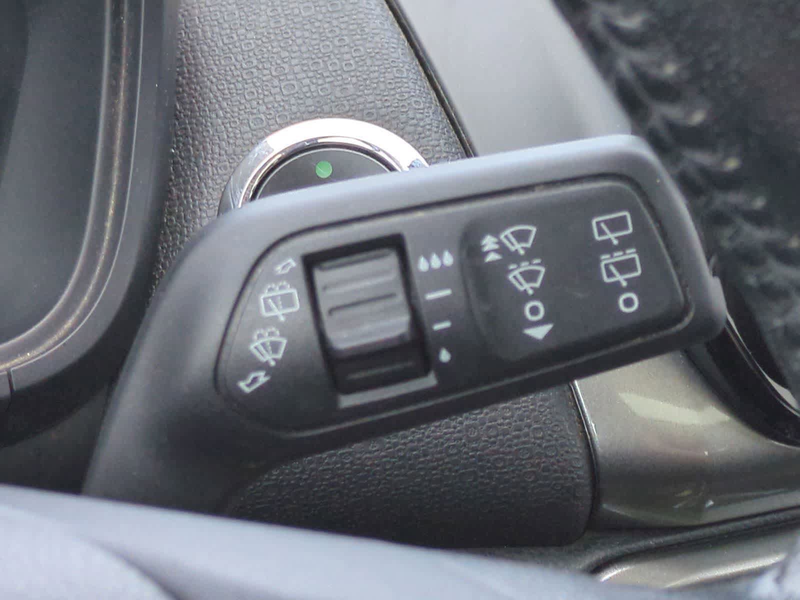 Used 2020 Ford EcoSport SE w/ SE Convenience Package FWD image 27