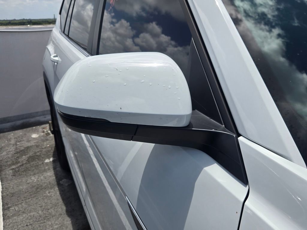Used 2021 Volkswagen Atlas SE w/ Panoramic Sunroof Package FWD image 10
