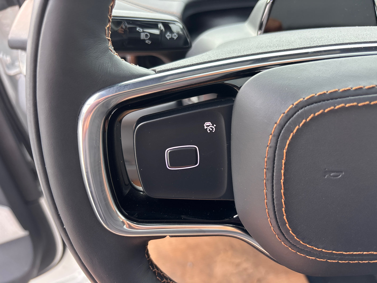 New 2026 Lincoln Navigator L Black Label AWD/4WD image 16