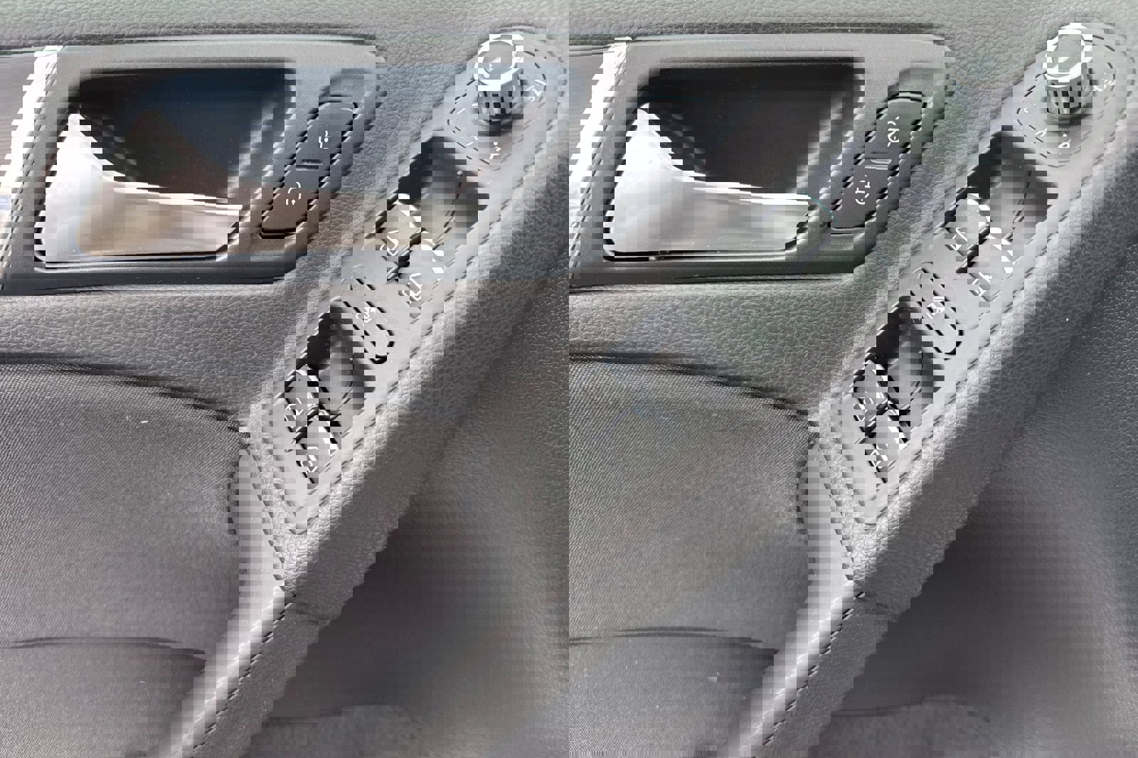 Used 2013 Volkswagen GTI Wolfsburg Edition image 12