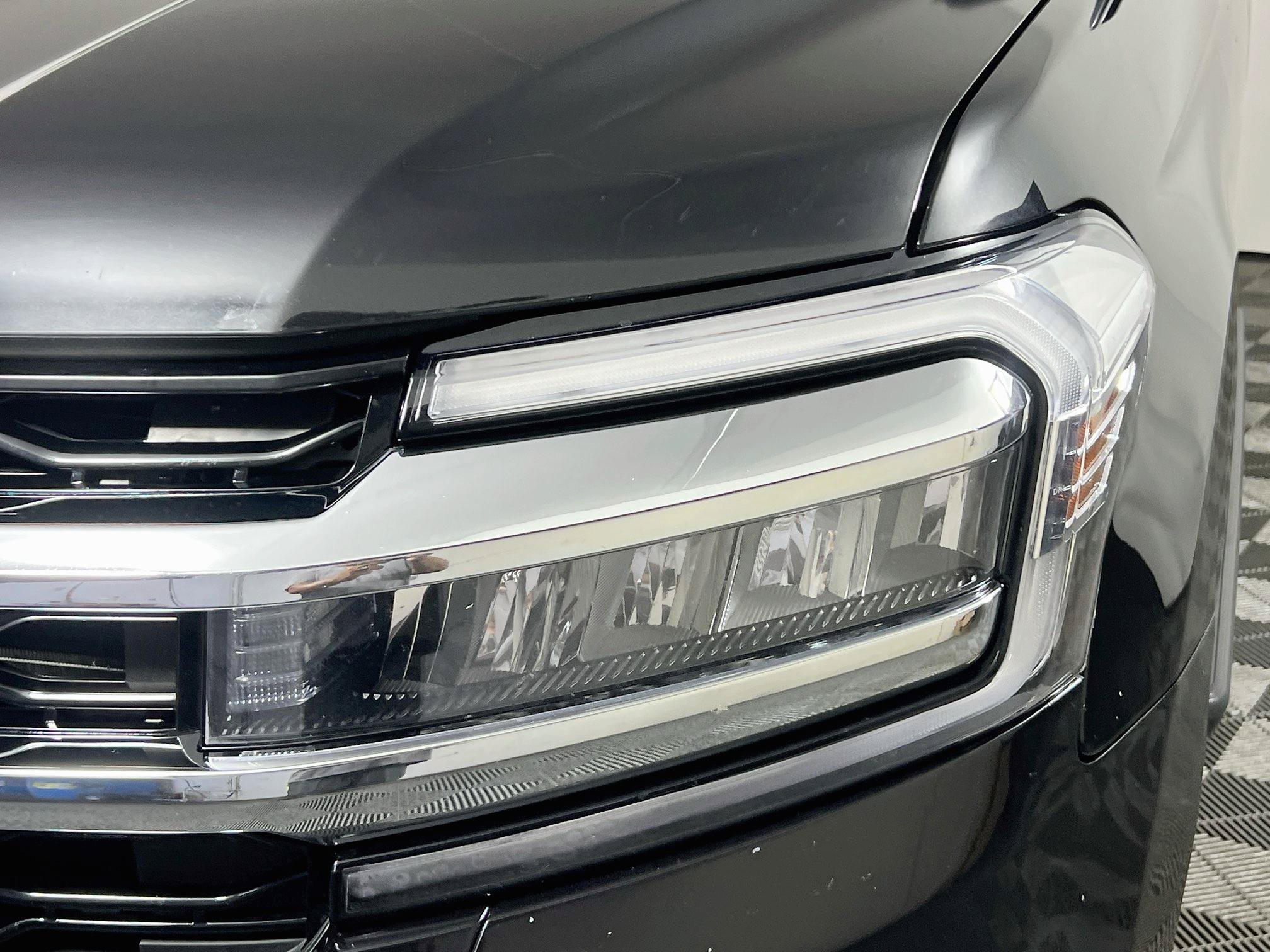 Used 2024 Ford Expedition Limited AWD/4WD image 11