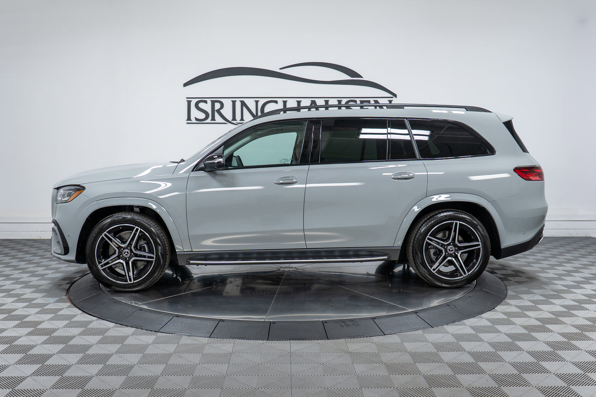 Used 2026 Mercedes-Benz GLS 450 4MATIC image 8