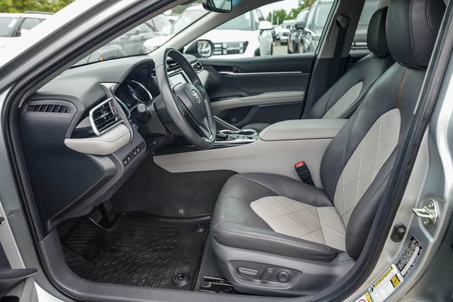 Used 2018 Toyota Camry XLE w/ Protection Package (Q2) FWD image 20