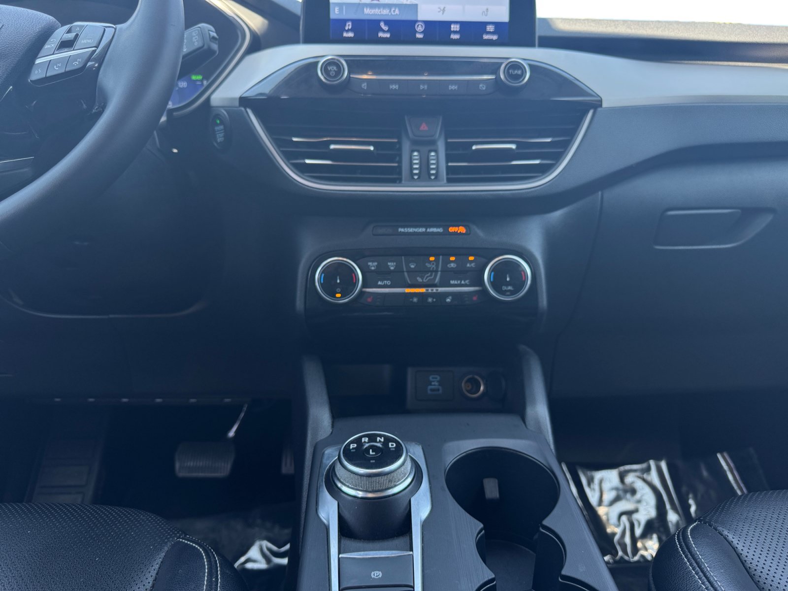 Used 2022 Ford Escape SEL w/ Technology Package FWD image 11