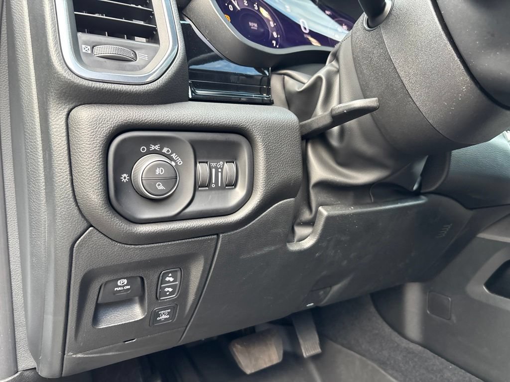 Used 2025 RAM 1500 Laramie w/ Night Edition AWD/4WD image 25