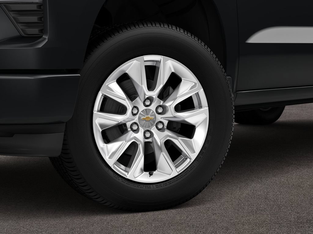 New 2026 Chevrolet Silverado 1500 Custom RWD image 4