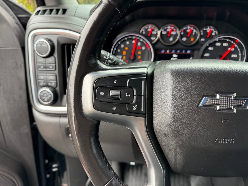 Used 2020 Chevrolet Silverado 1500 LT Trail Boss AWD/4WD image 18
