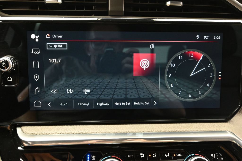 Used 2024 GMC Sierra 1500 Denali w/ Technology Package AWD/4WD image 35