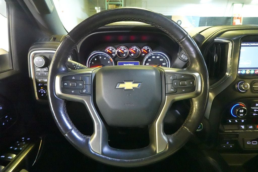 Used 2021 Chevrolet Silverado 2500 LTZ w/ LTZ Convenience Package AWD/4WD image 12