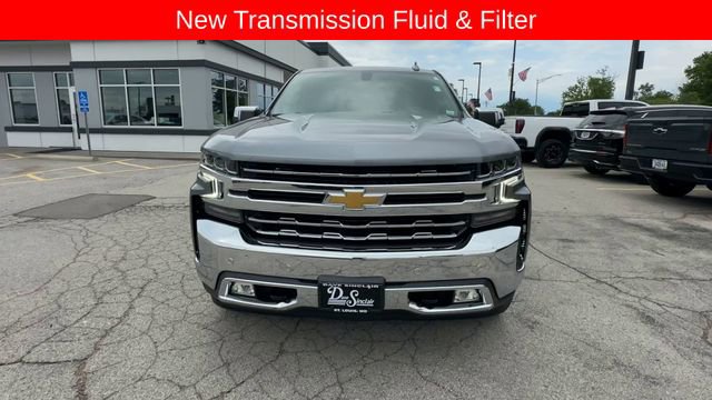 Used 2022 Chevrolet Silverado 1500 LTZ AWD/4WD image 3