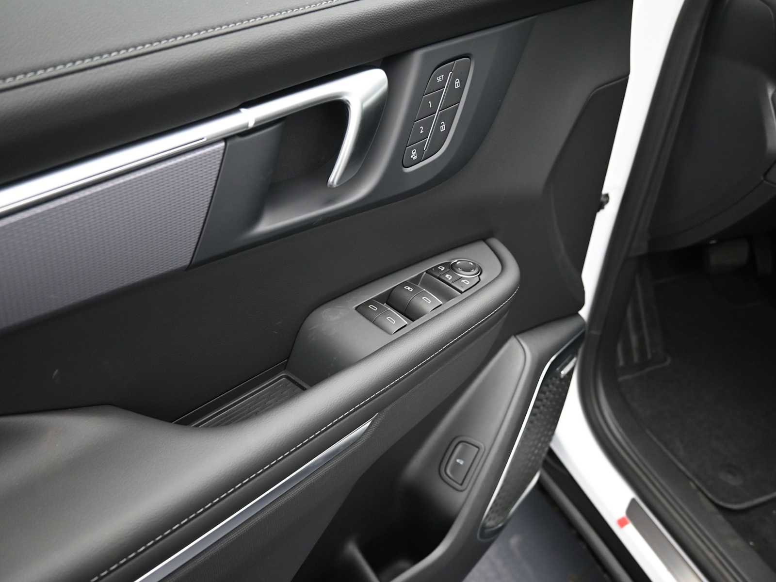 New 2026 Buick Enclave Sport Touring image 10