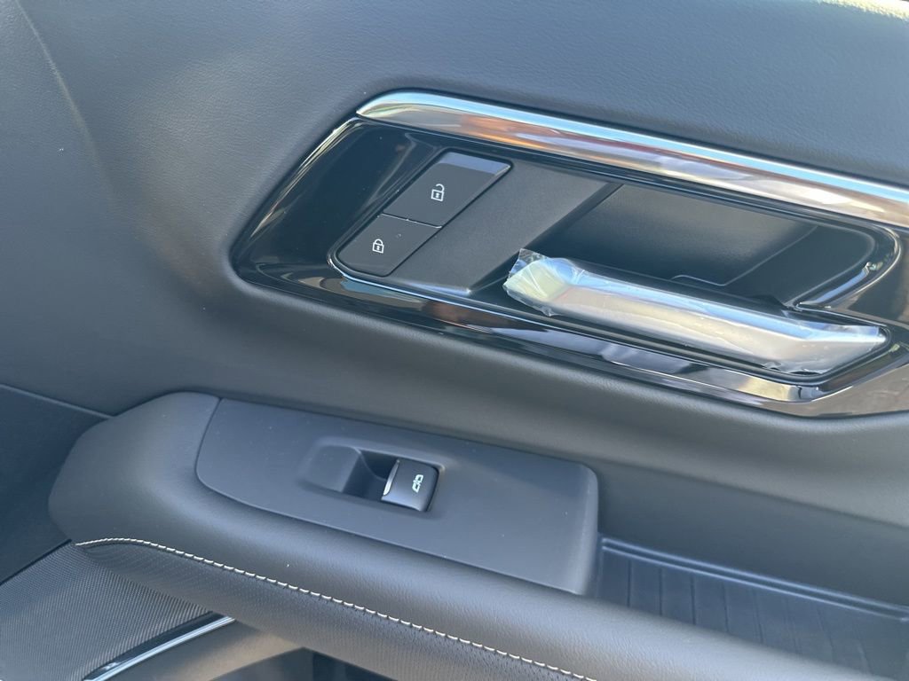 New 2026 Chevrolet Suburban Premier w/ Sun And Tow Package image 26