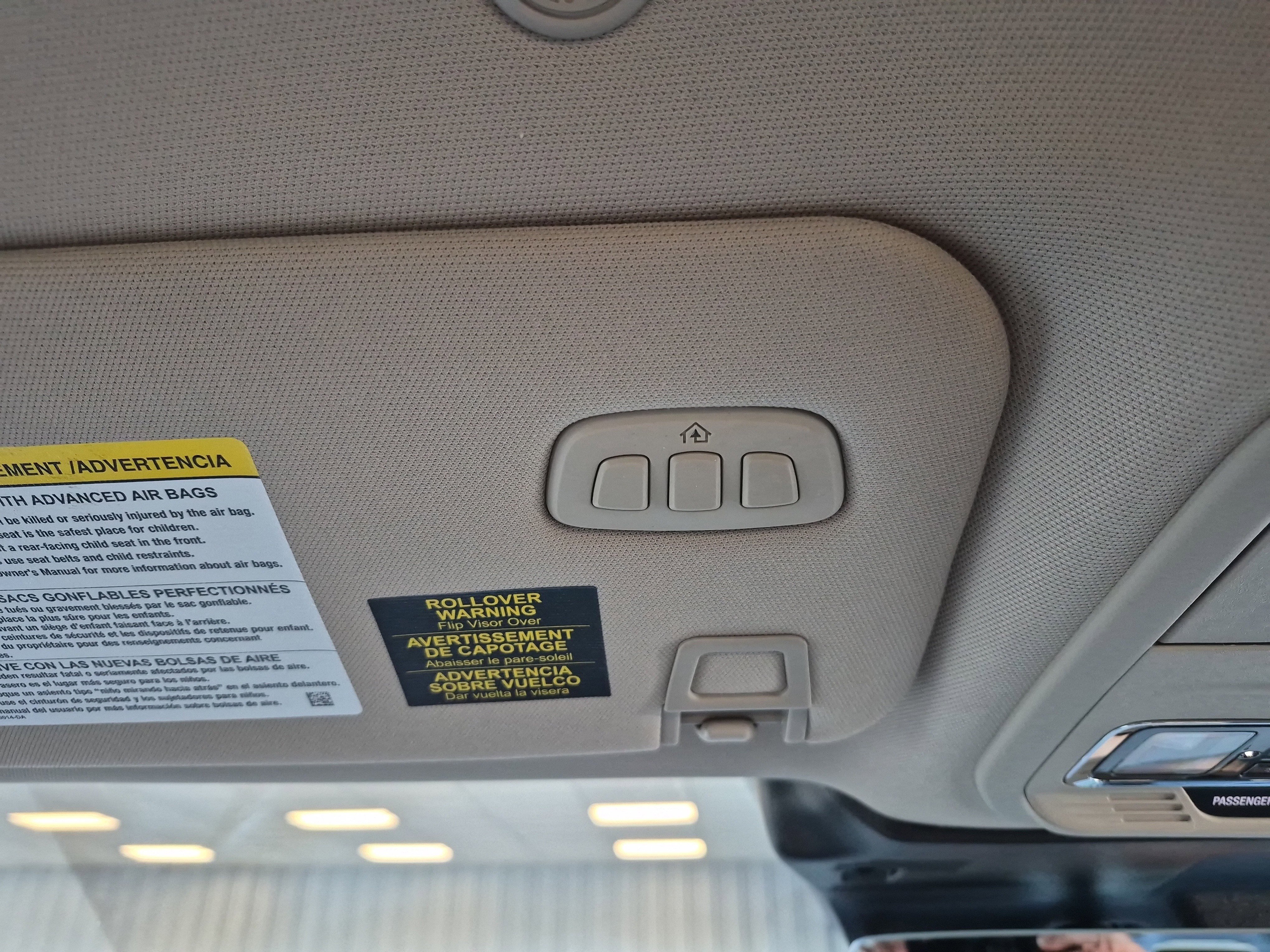 Used 2025 Lincoln Corsair Reserve w/ Towing Package image 40