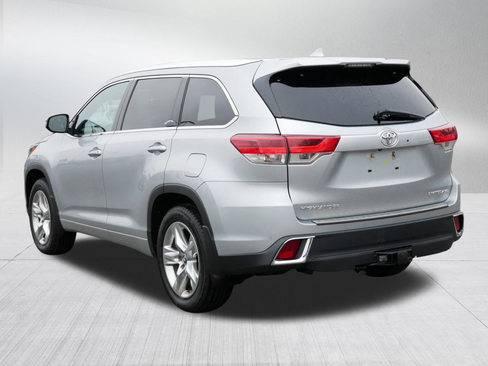 Used 2018 Toyota Highlander Limited image 5