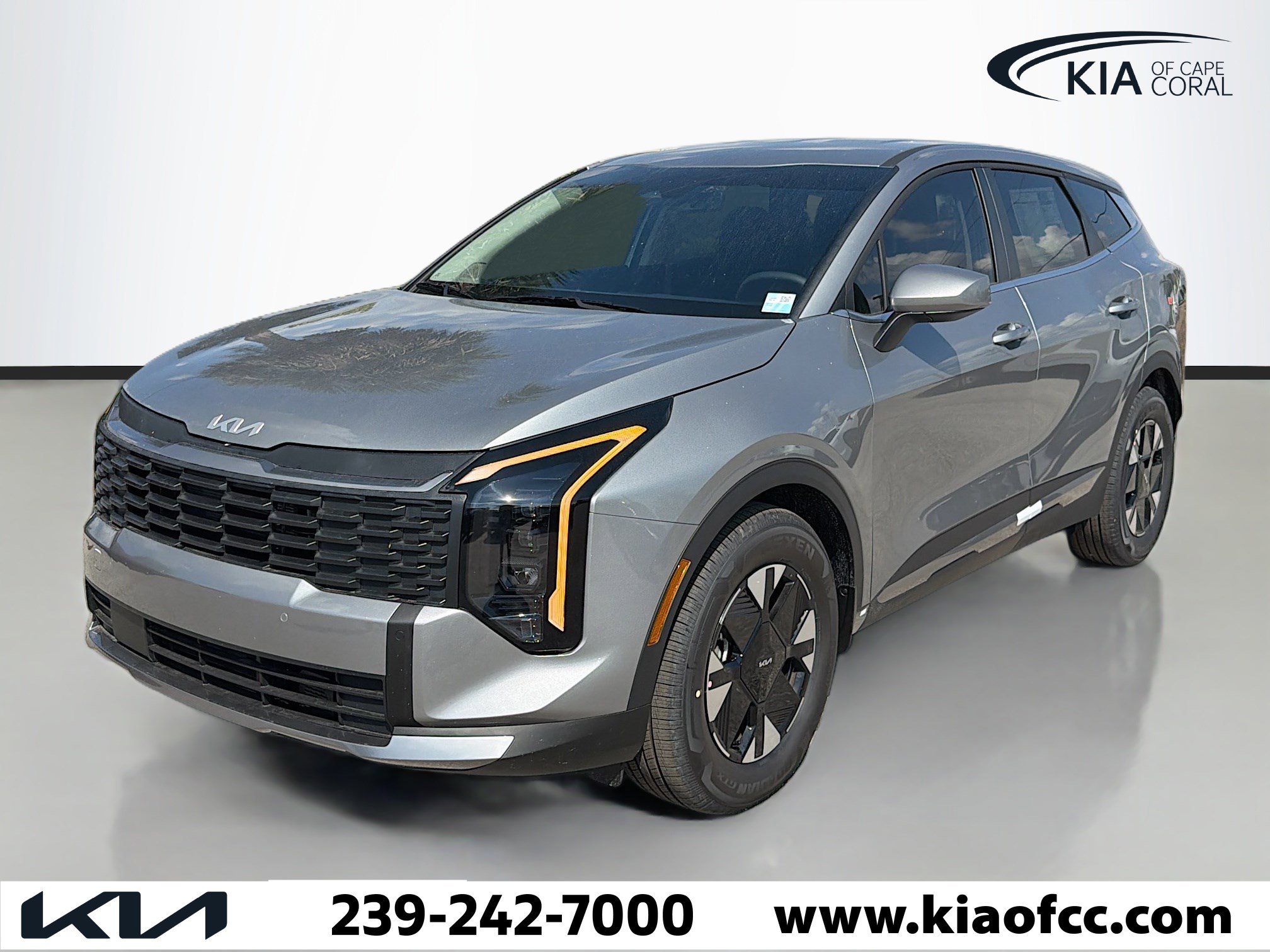 New 2026 Kia Sportage LX image 1