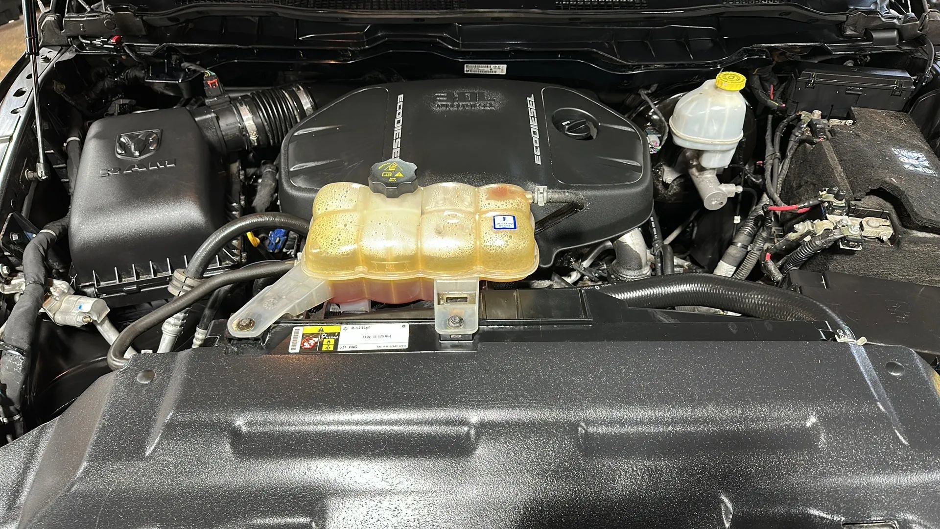 Used 2015 RAM 1500 Limited image 30