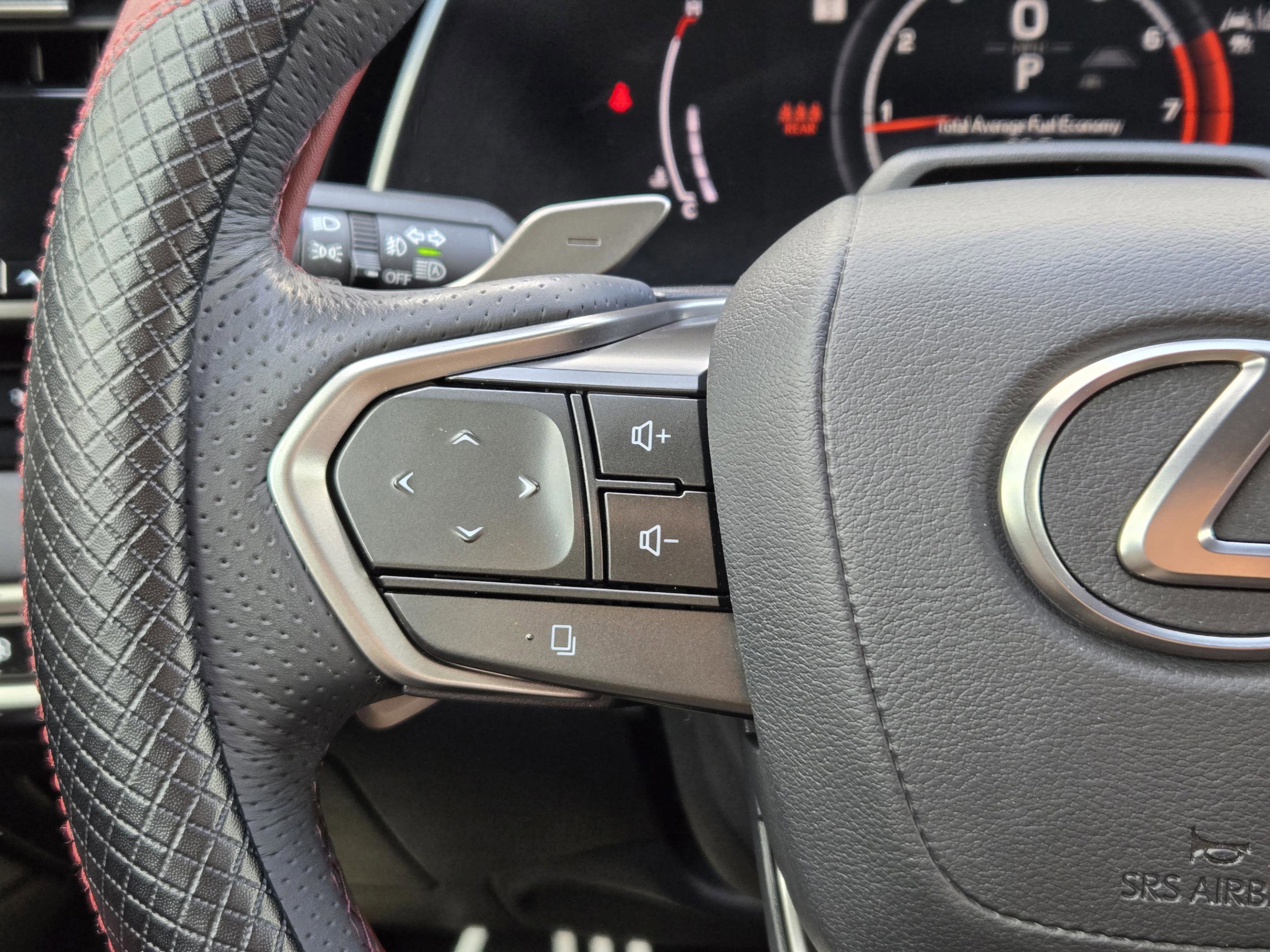 Used 2024 Lexus RX 350 F Sport w/ Convenience Package image 25