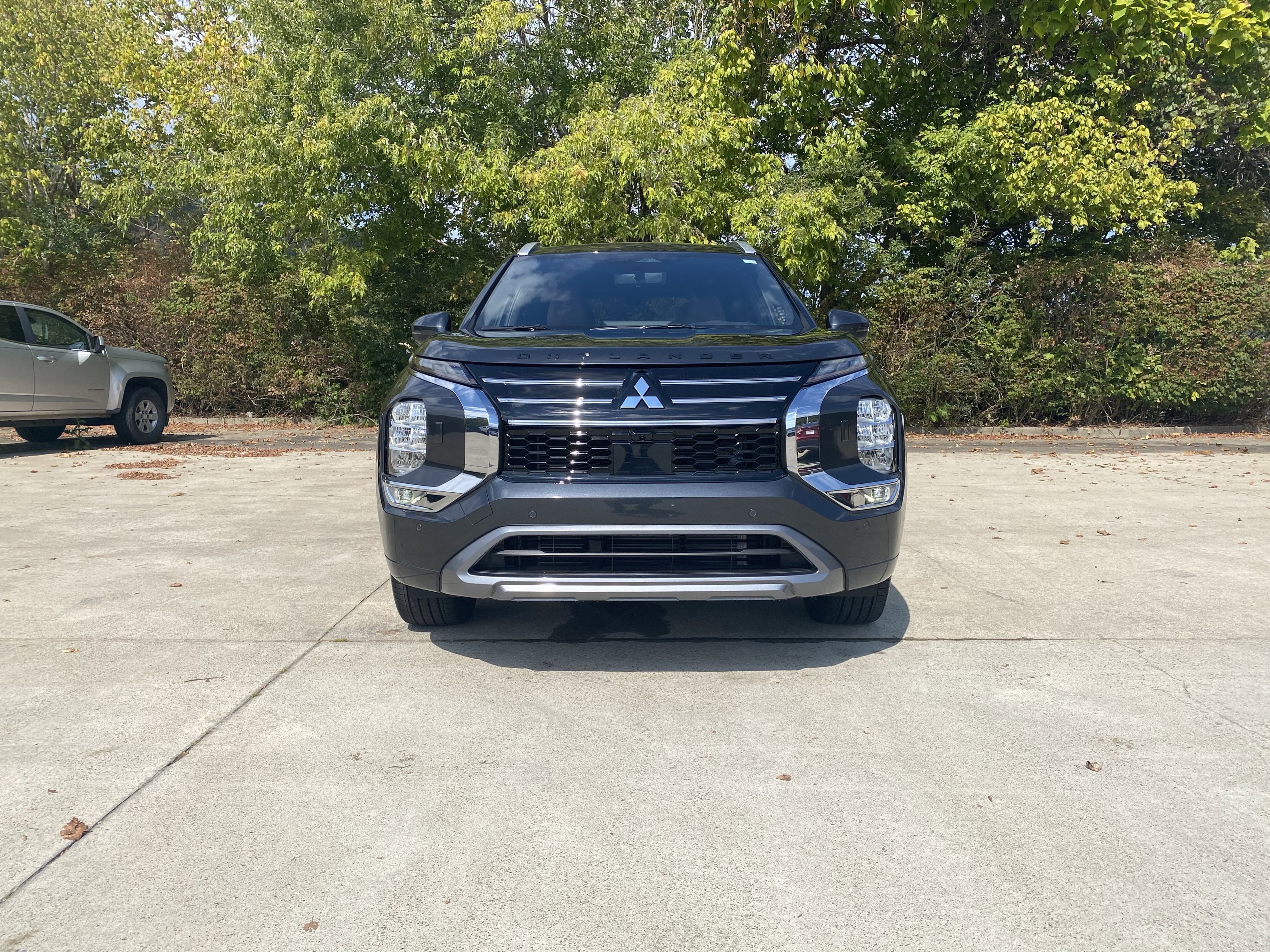 New 2025 Mitsubishi Outlander SEL image 38