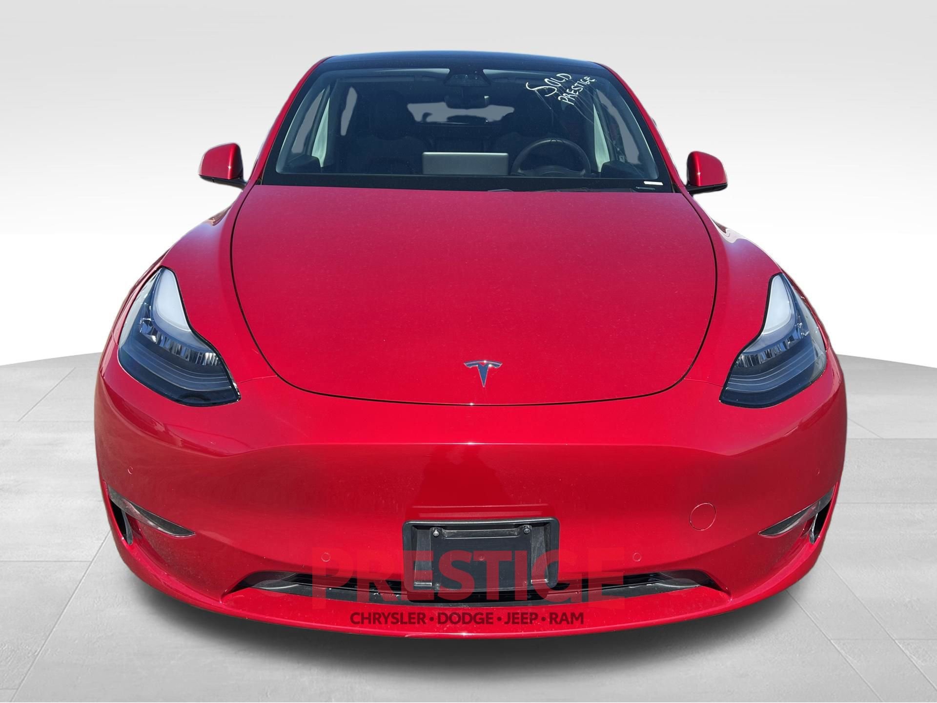 Used 2021 Tesla Model Y Long Range AWD/4WD image 2