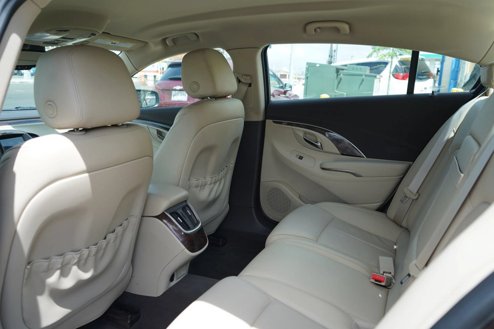 Used 2015 Buick LaCrosse Premium w/ Driver Confidence Package #1 FWD image 17