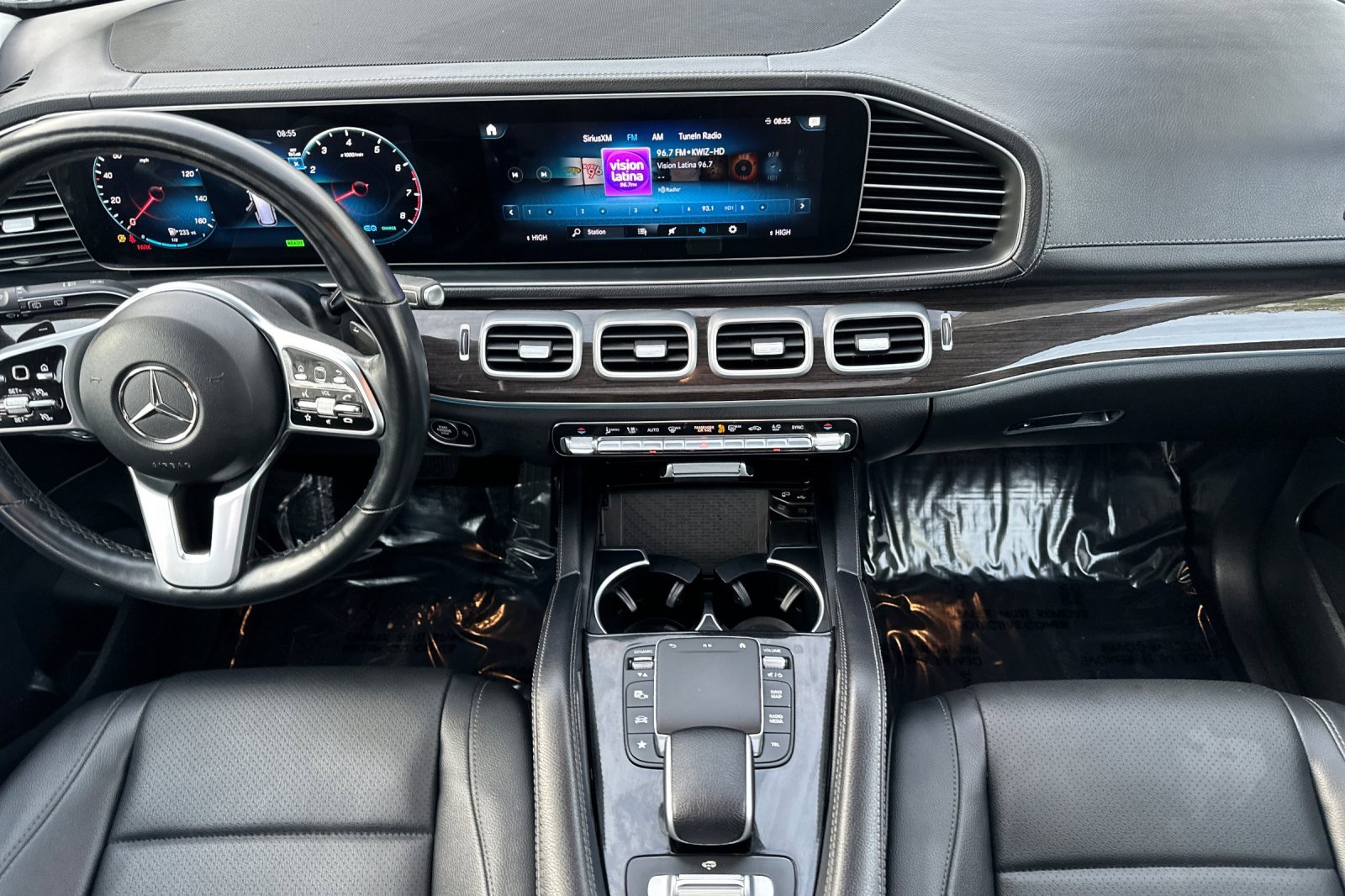 Used 2023 Mercedes-Benz GLS 450 4MATIC image 13