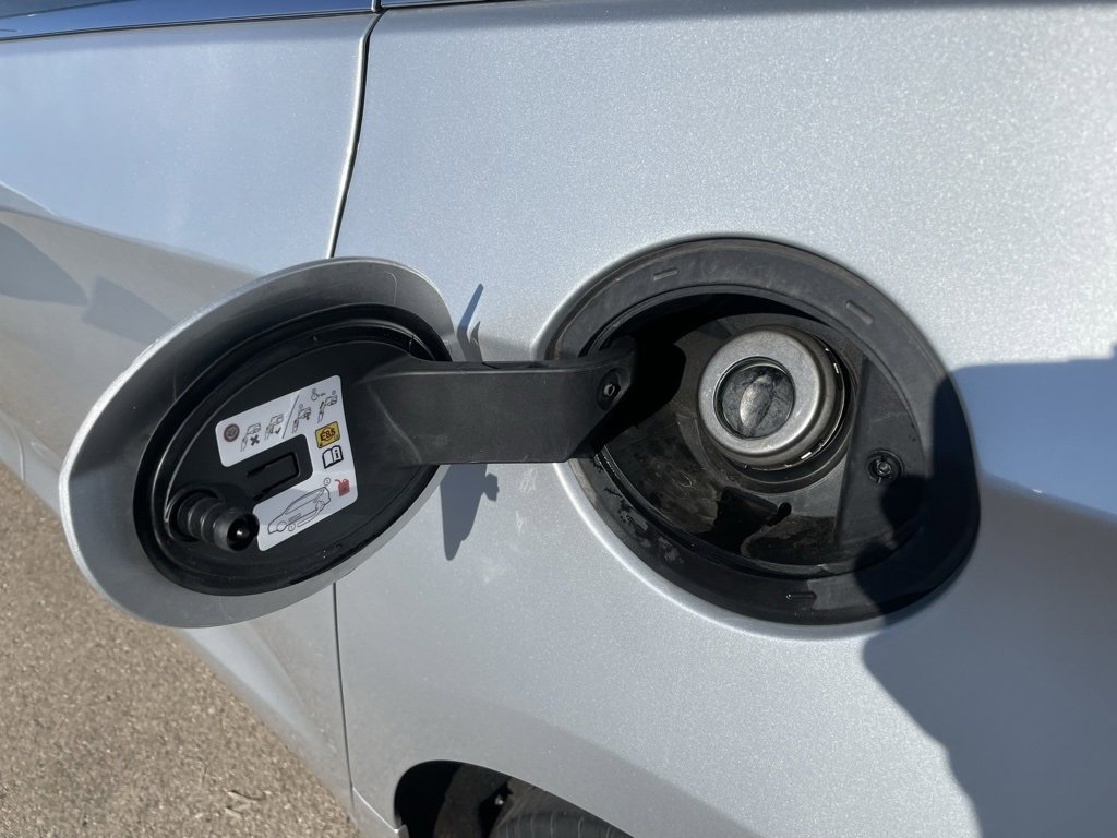 Used 2024 Chrysler Pacifica Touring-L image 58