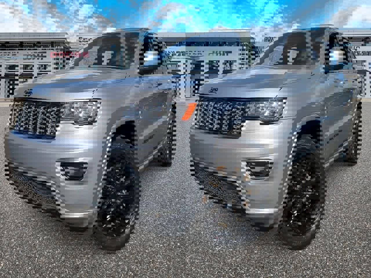 Used 2018 Jeep Grand Cherokee Altitude