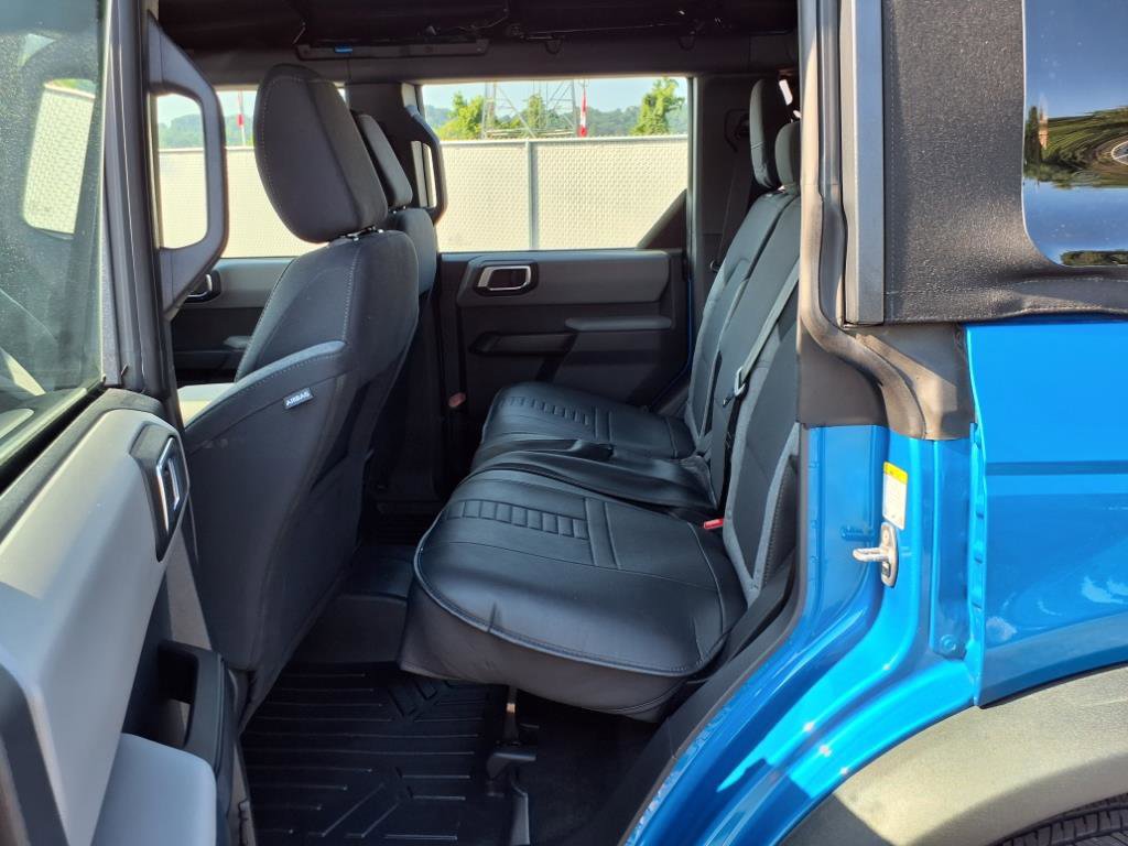 Used 2023 Ford Bronco 4-Door image 9