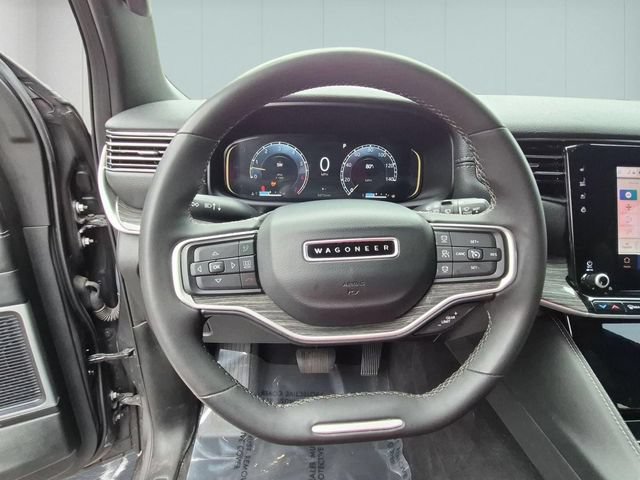 Used 2022 Jeep Wagoneer Series II AWD/4WD image 18