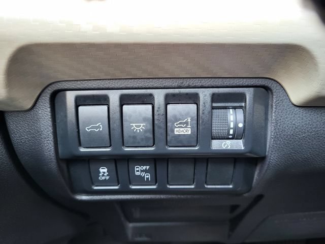 Used 2021 Subaru Ascent Premium w/ Sport Package AWD/4WD image 31