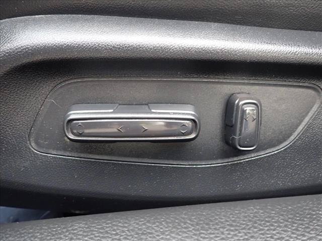 Used 2022 Honda Civic Touring image 11