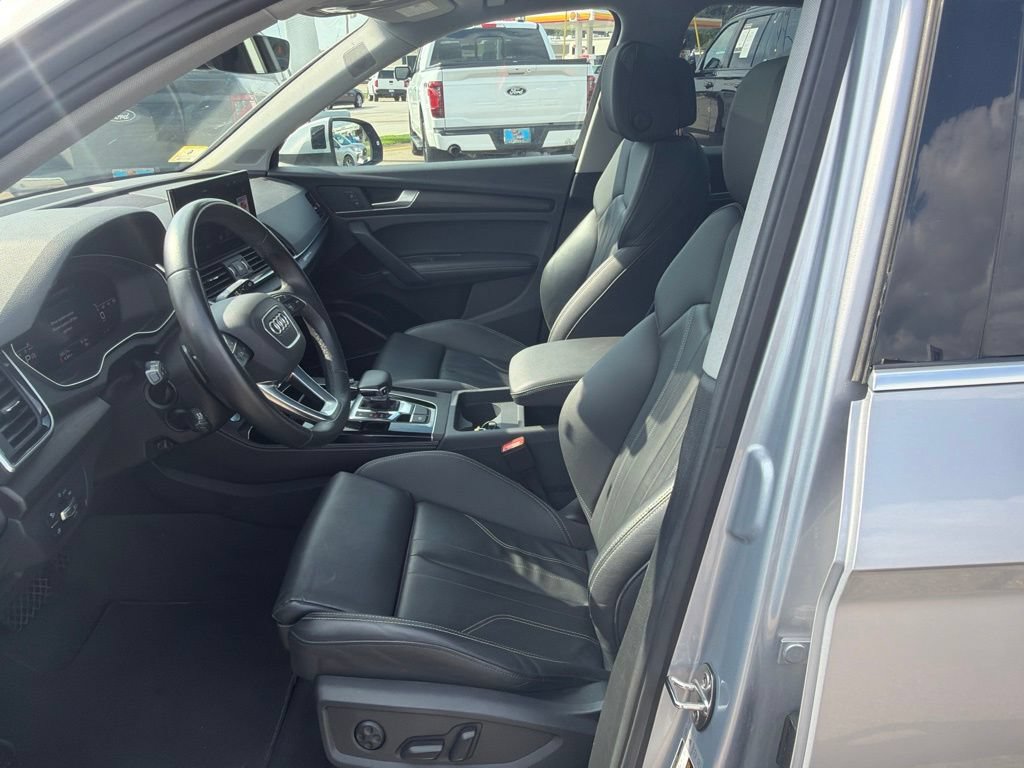 Used 2024 Audi Q5 2.0T Premium Plus AWD/4WD image 10