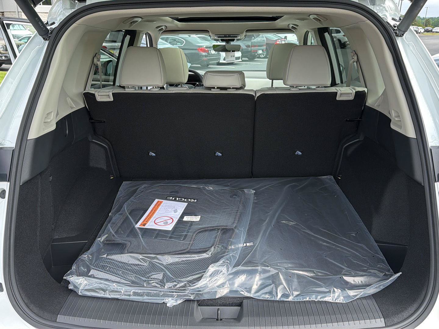 New 2026 Nissan Rogue Dark Armor FWD image 34