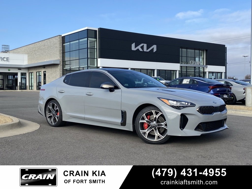 Used 2021 Kia Stinger GT2 image 1