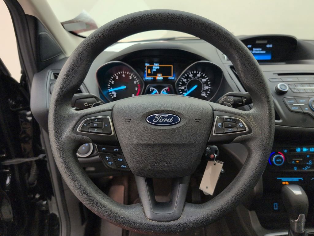 Used 2017 Ford Escape SE FWD image 34