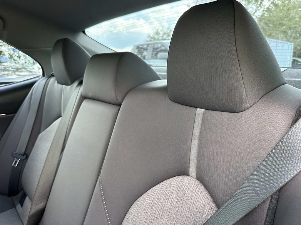 Used 2023 Toyota Camry LE FWD image 14
