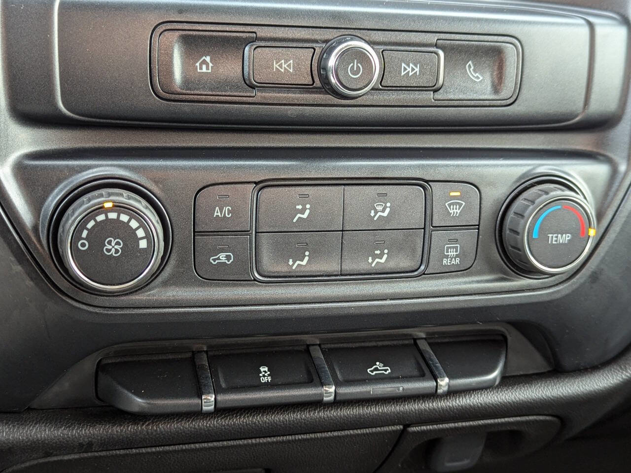 Used 2017 Chevrolet Silverado 1500 Custom w/ Custom Convenience Package image 21