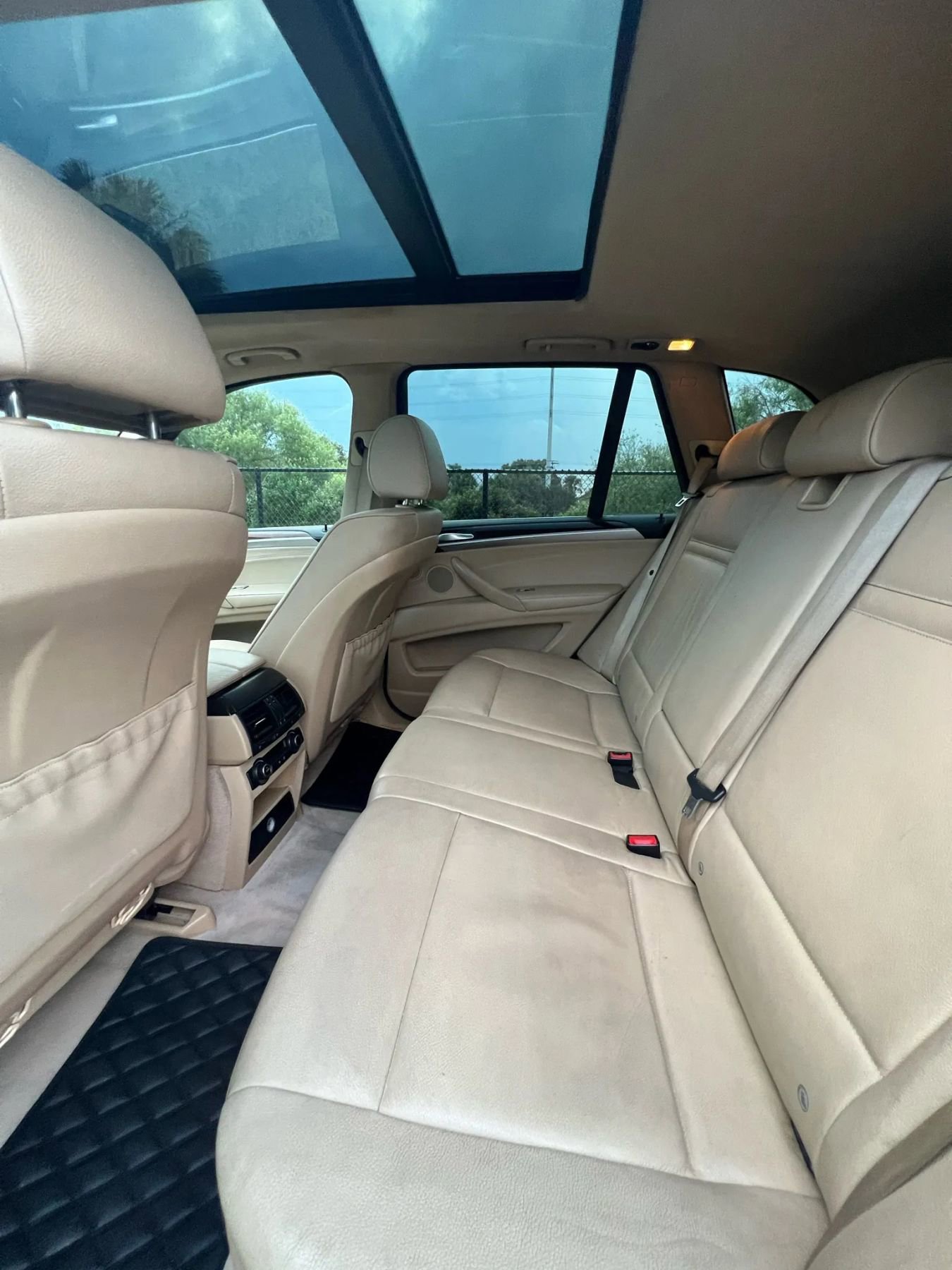 Used 2007 BMW X5 4.8i image 10