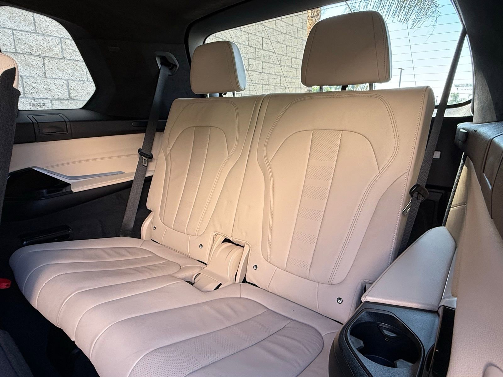 Used 2022 BMW X7 xDrive40i w/ M Sport Package image 35