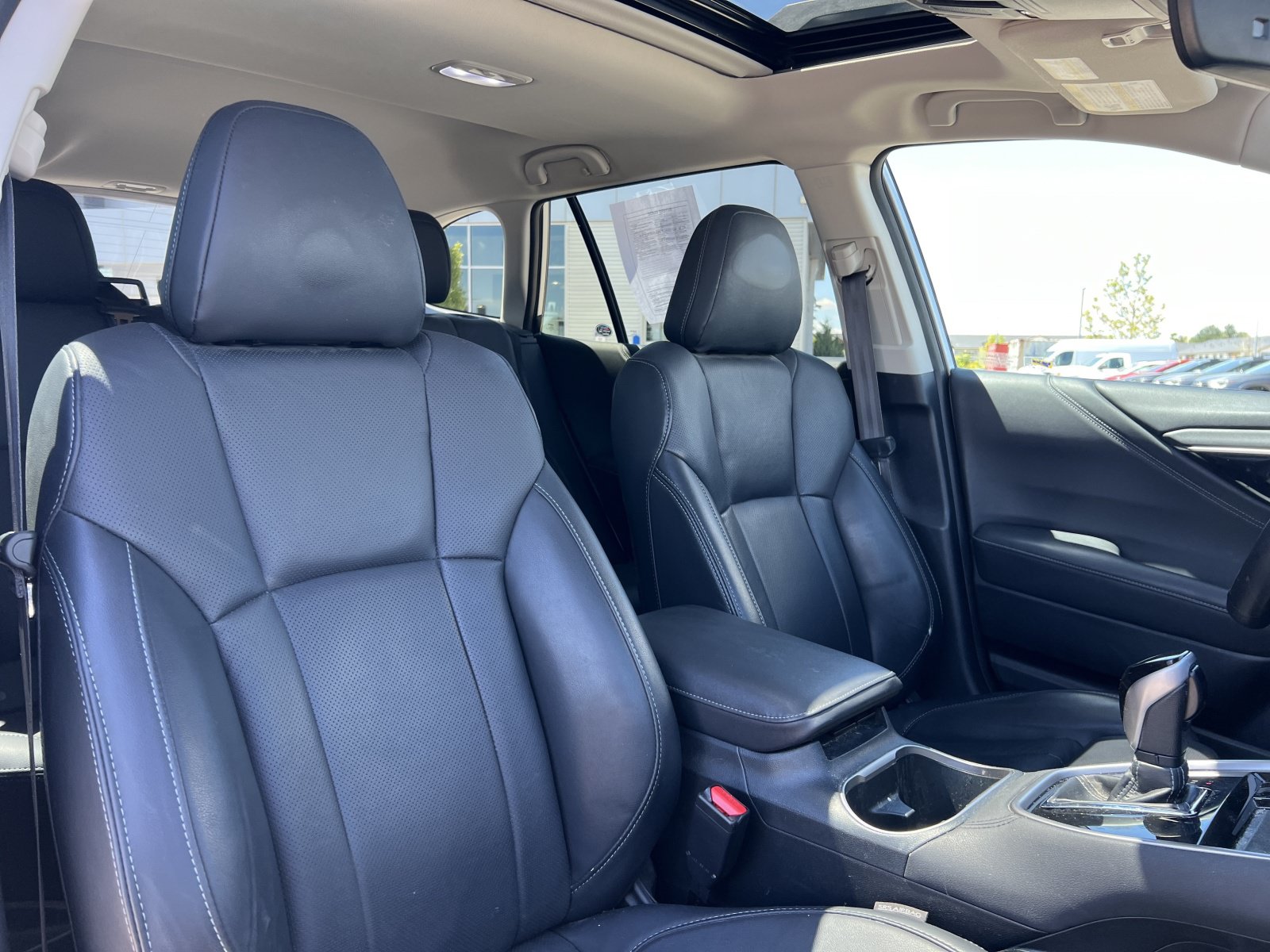 Used 2023 Subaru Outback Limited AWD/4WD image 15