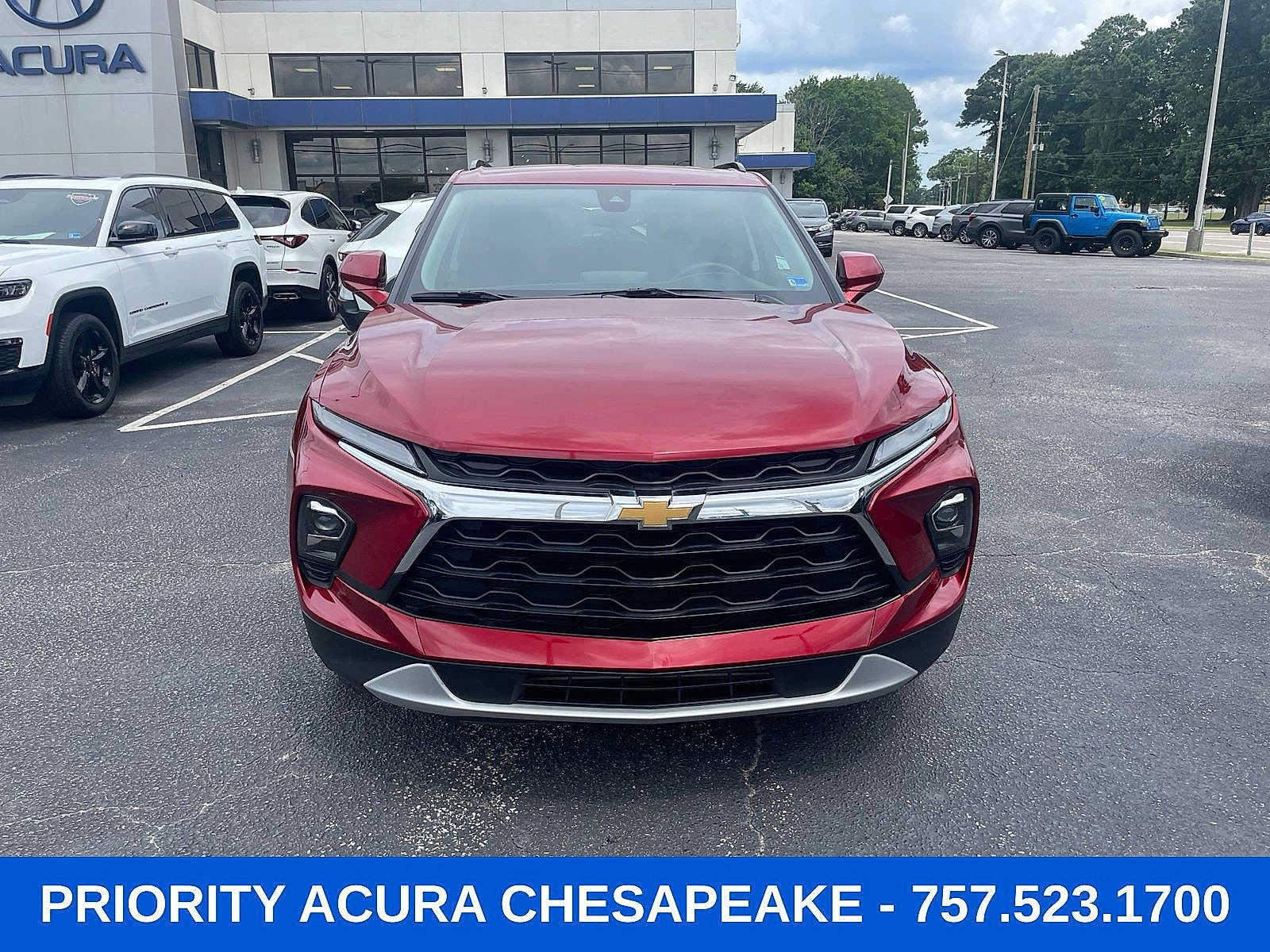 Used 2024 Chevrolet Blazer LT w/ Convenience Package FWD image 8