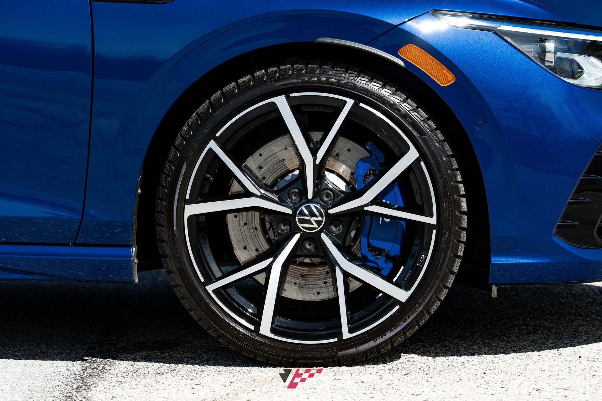 Used 2023 Volkswagen Golf R 2.0T Manual image 21