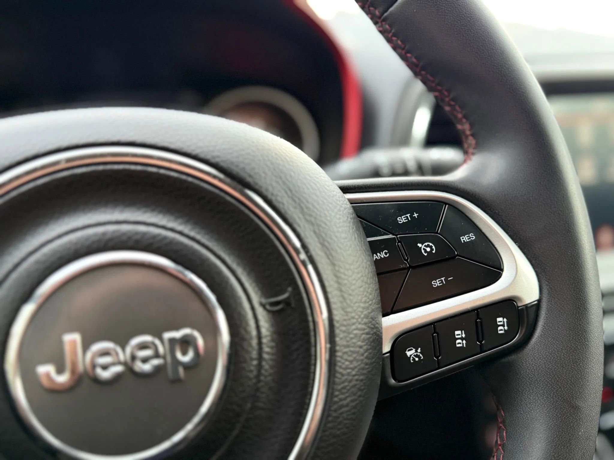 Used 2021 Jeep Compass Trailhawk image 19