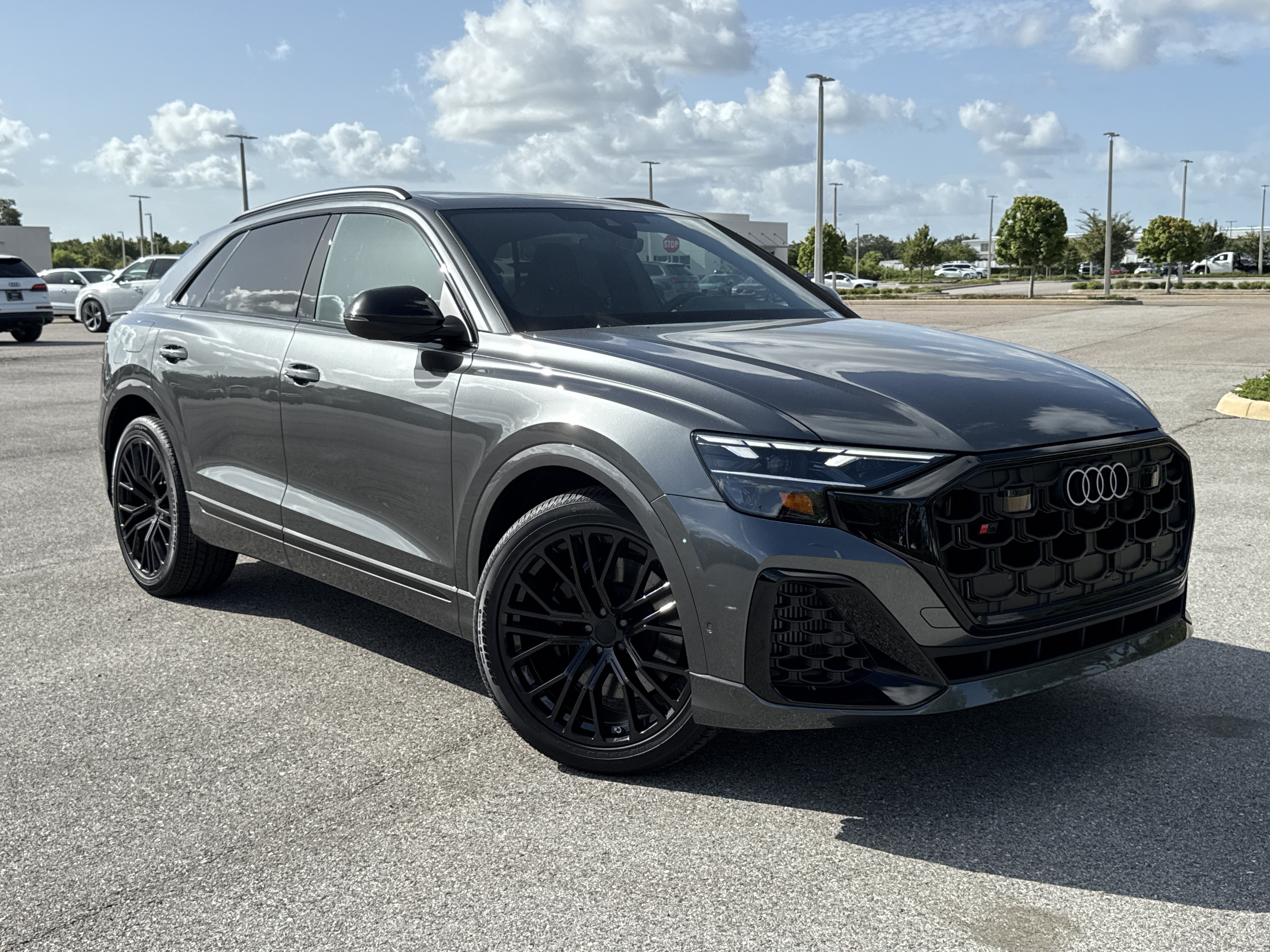 New 2026 Audi SQ8 Premium Plus
