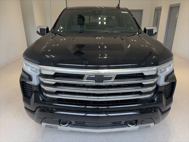 New 2026 Chevrolet Silverado 1500 High Country AWD/4WD image 2