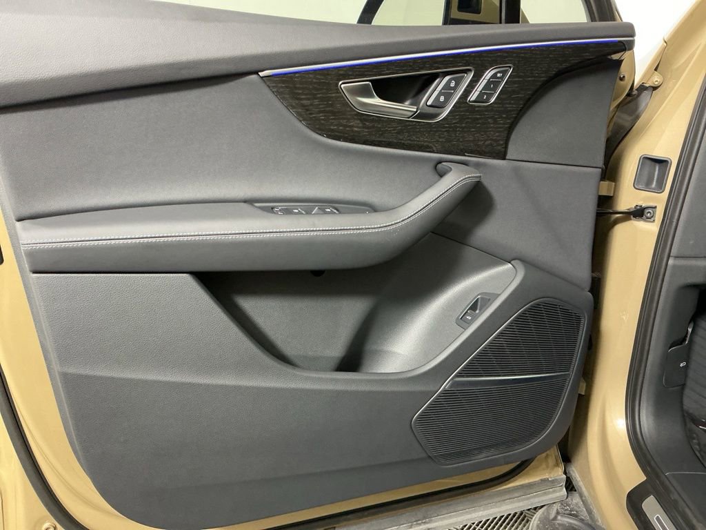 Used 2025 Audi Q7 2.0T Premium Plus image 22