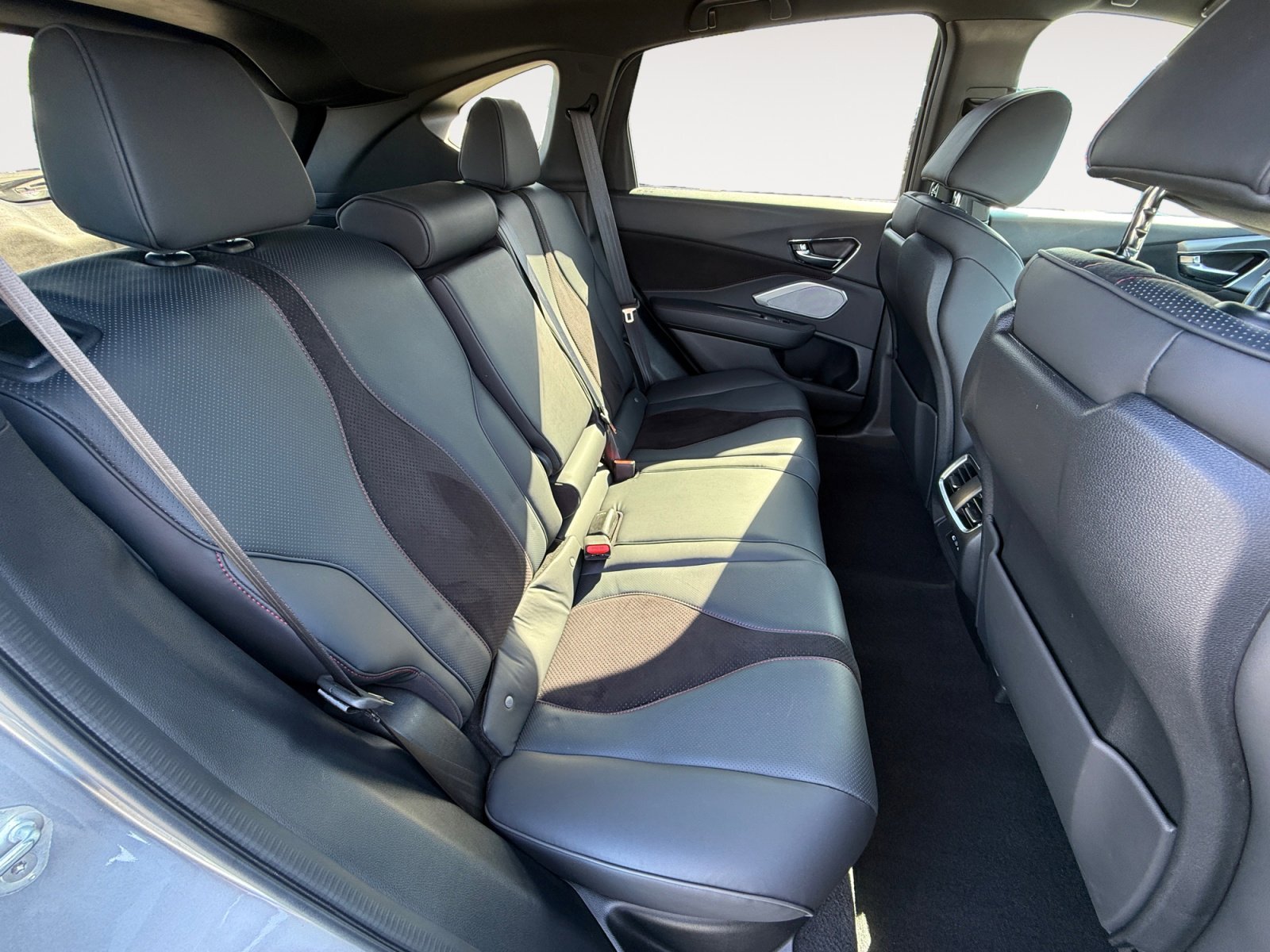 Used 2023 Acura RDX A-Spec image 18